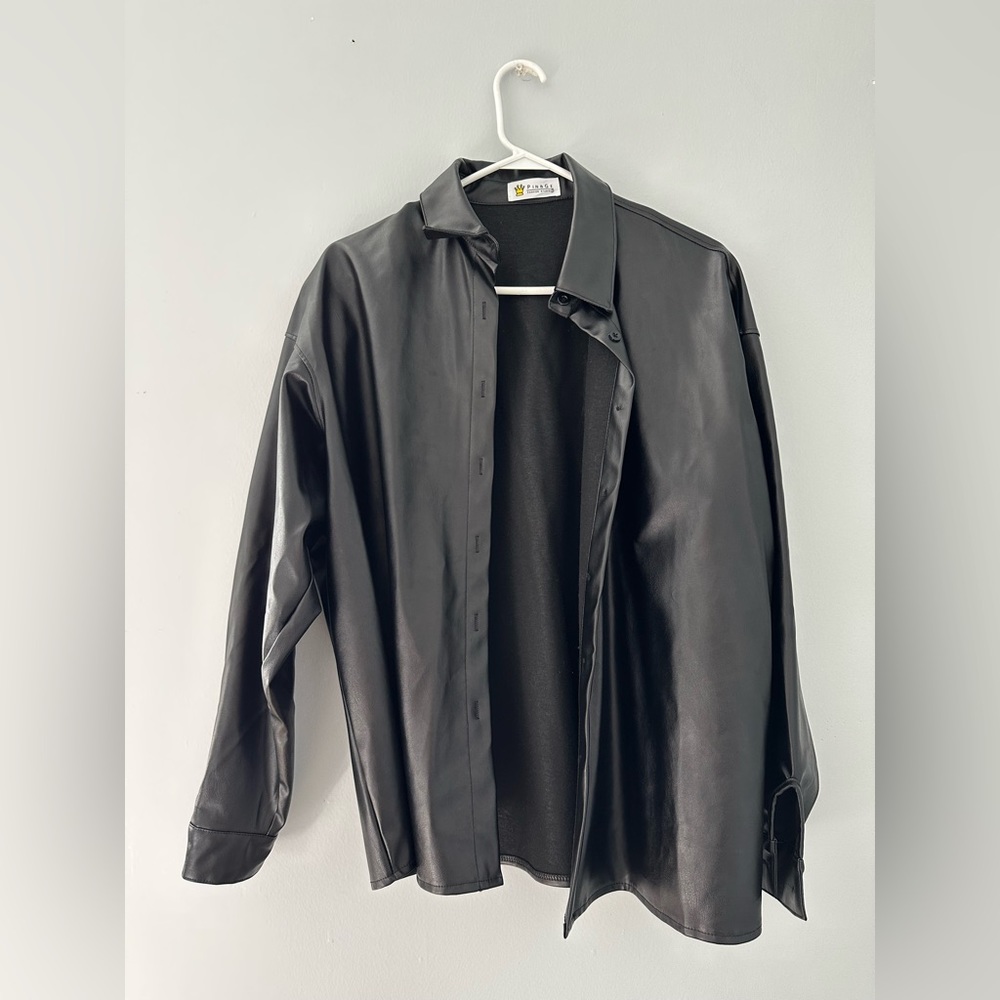 Women’s leather jacket